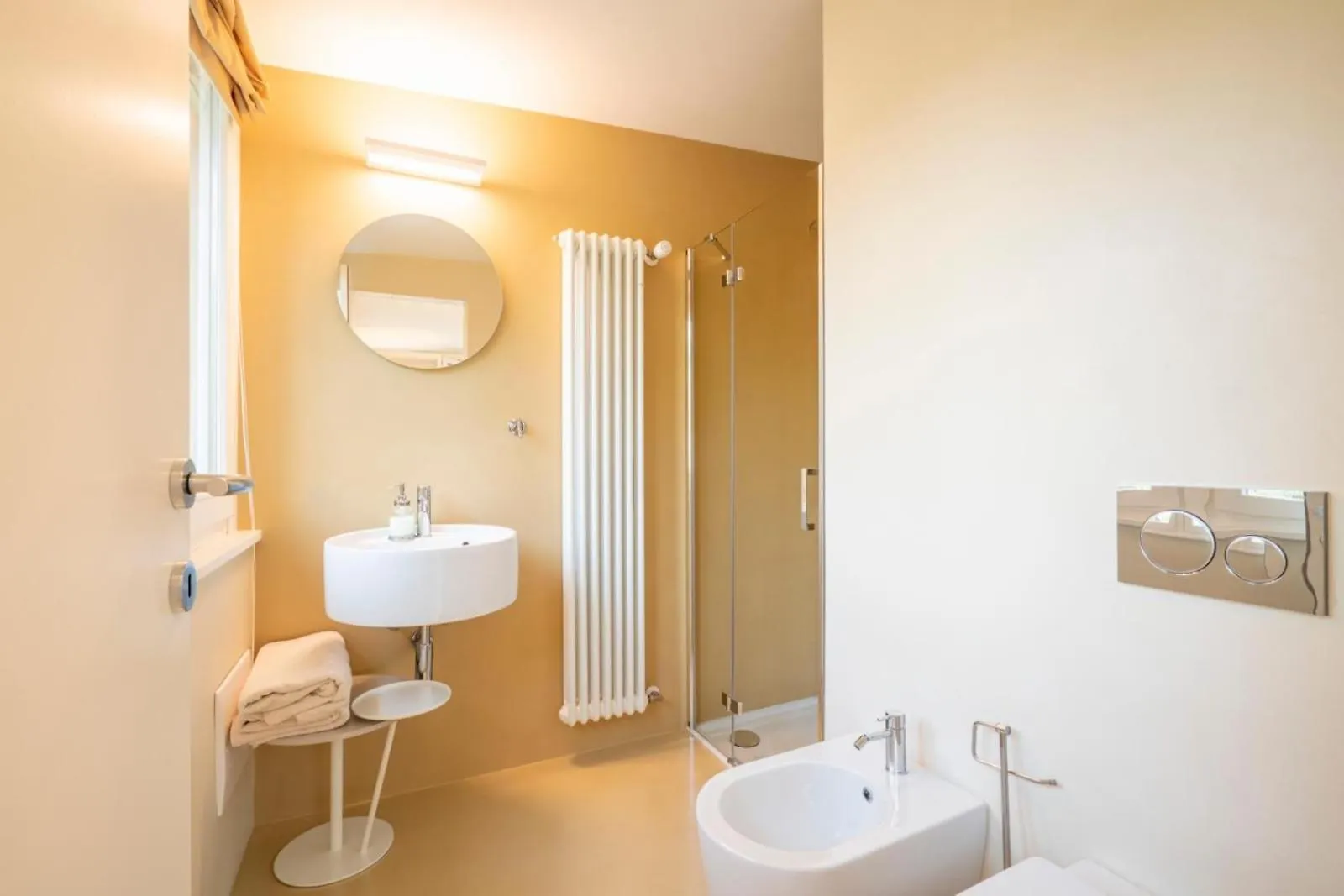 Villa Dei Lauri - Villa Vista Lago Con Piscina 萨罗